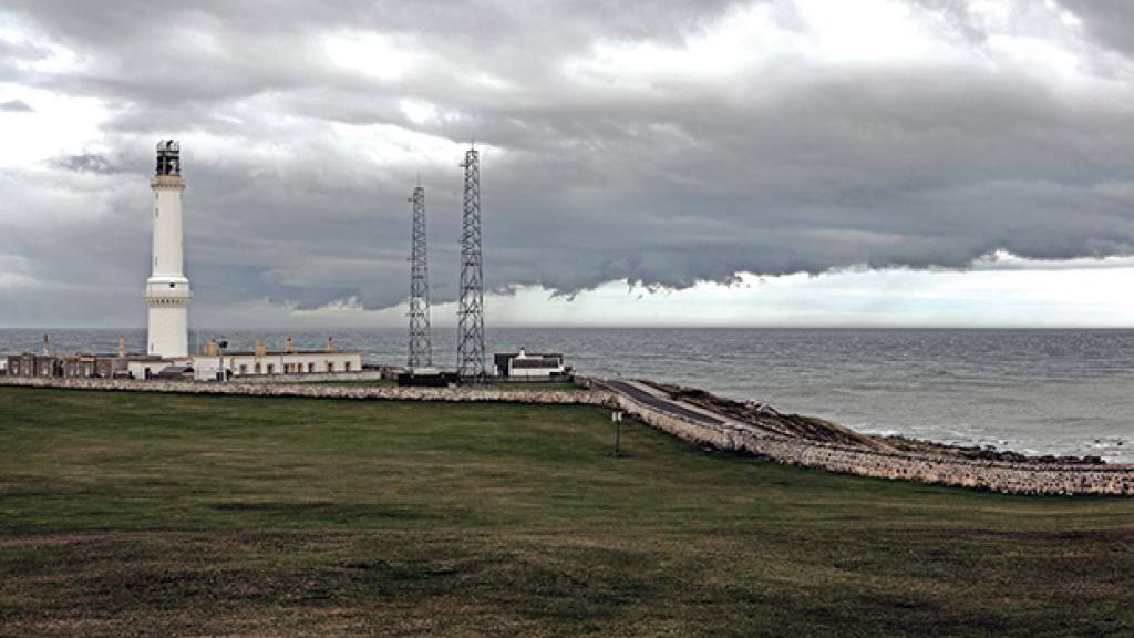 Girdleness Lighthouse Aberdeen raysmith small crop