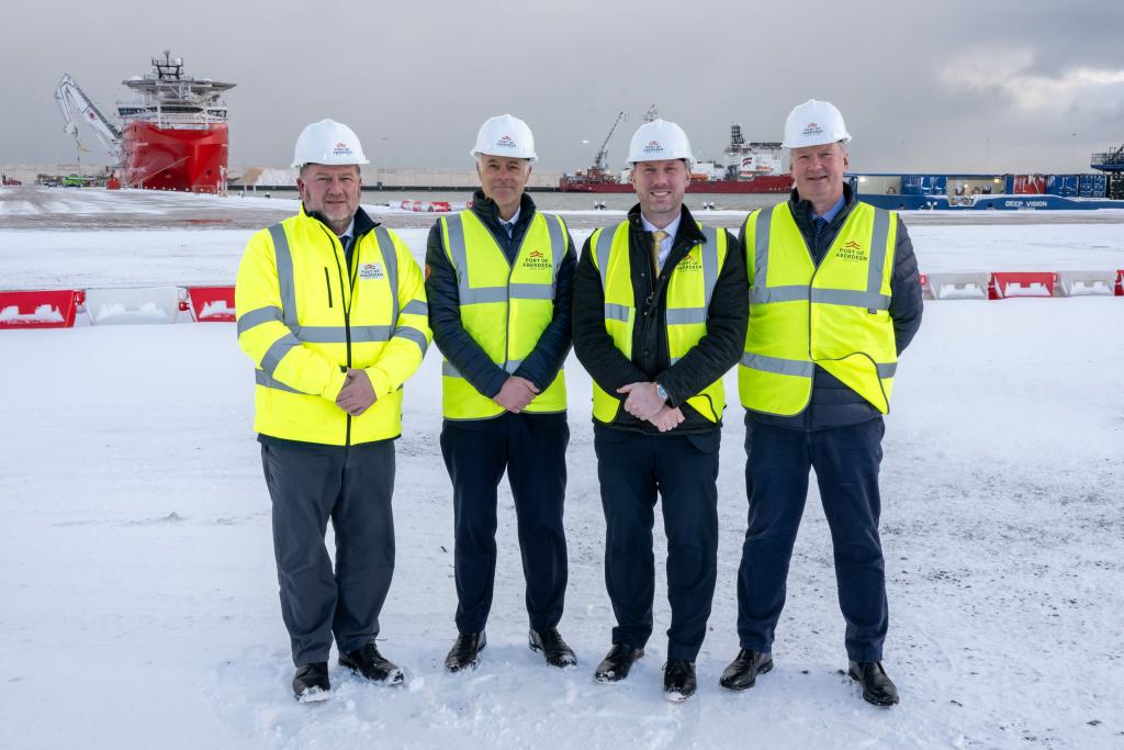 20240115 Neil Gray Po A 026